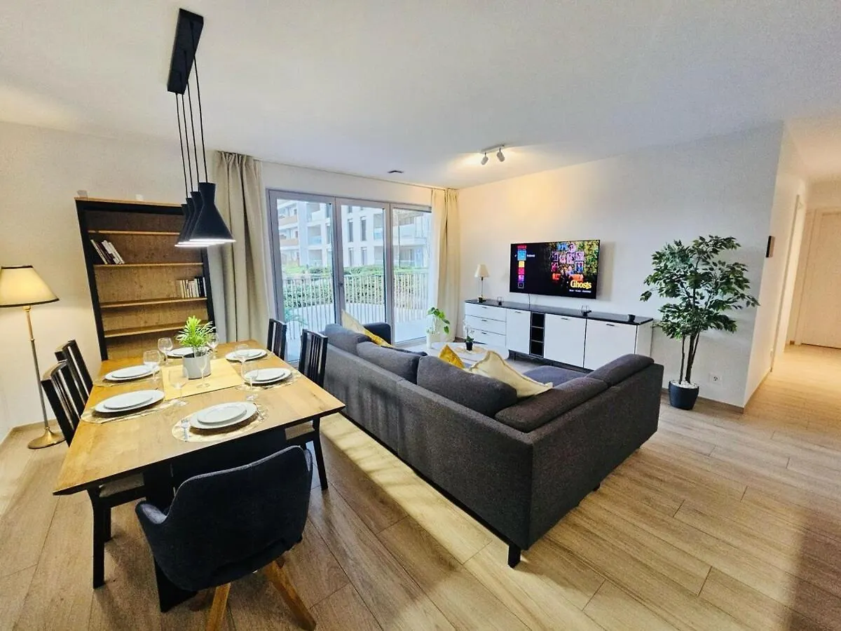 Serene 2 Bedroom Flat With Private Terrace-Cd10 Luxemburg Lägenhet