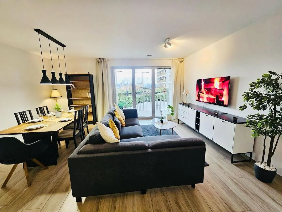 Serene 2 Bedroom Flat With Private Terrace-Cd10 卢森堡