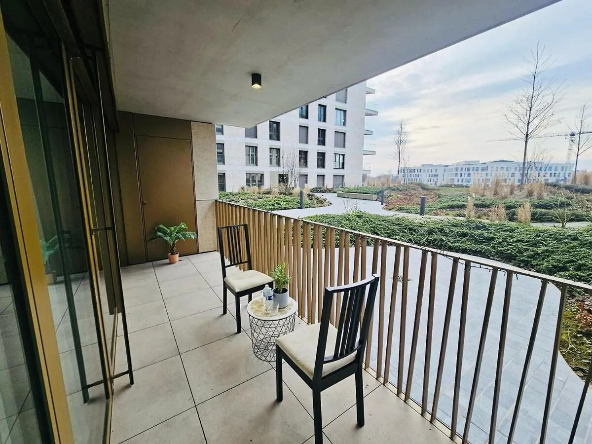 Serene 2 Bedroom Flat With Private Terrace-Cd10 Λουξεμβούργο 0*,  Λουξεμβούργο